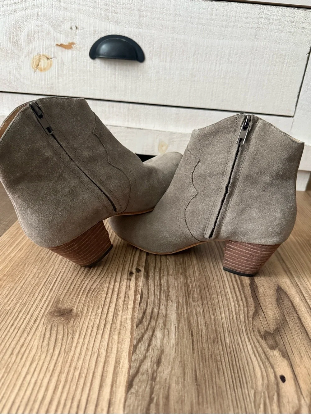 Isabel Marant Dickers Grey Suede Ankle Booties Stacked Heel EU 35 Boho Western
